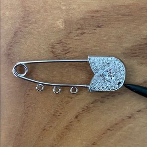 Swarovski Jewelry - Swarovski Charm Carrier Pin Brooch Swarovski Jewelry - Swarovski Charm Carrier Pin Brooch